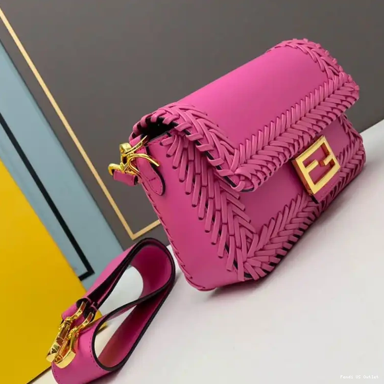 Affordable HOT Rose Medium Baguette Bag Leather Fendi In Stitching 0606